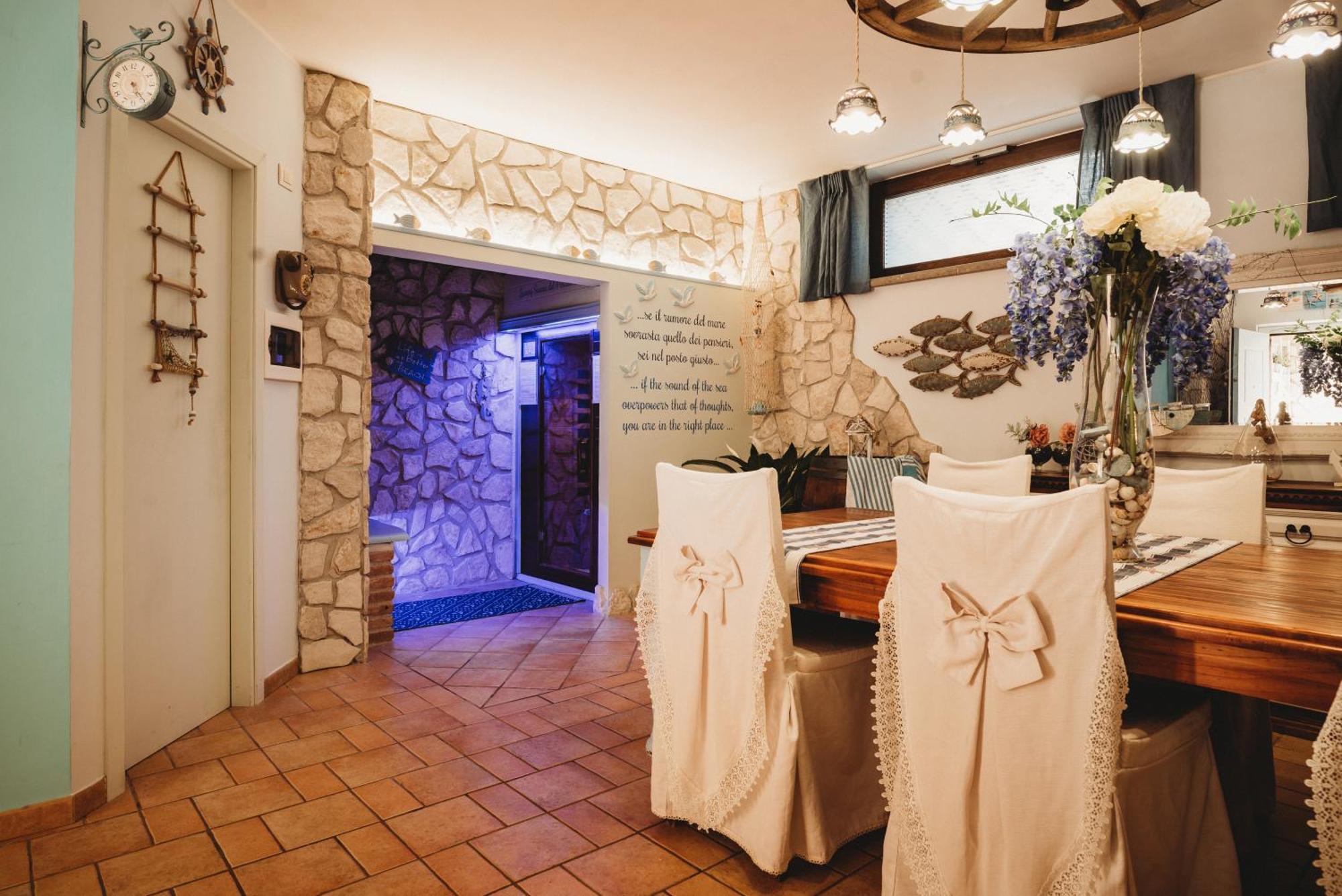 אנזיו Alloggi Turistici Con Piscina Palestra Jacuzzi Sauna מראה חיצוני תמונה