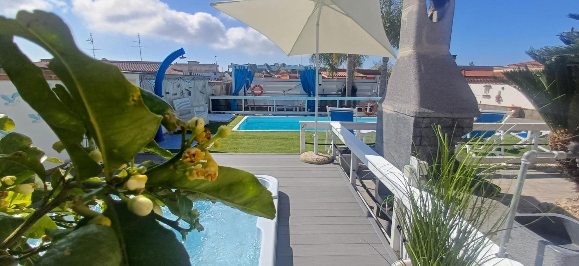אנזיו Alloggi Turistici Con Piscina Palestra Jacuzzi Sauna מראה חיצוני תמונה